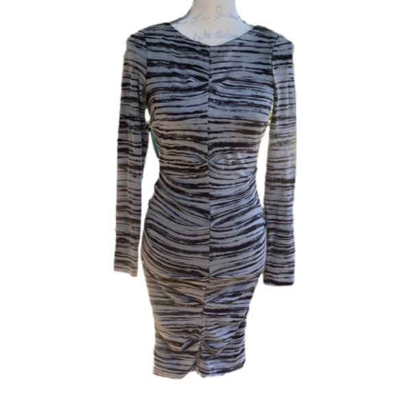 Artelier Nicole Miller Scratch Point Ruched Dress Size P - Picture 1 of 5